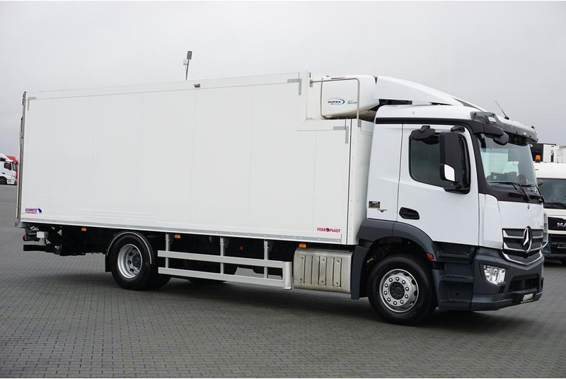 Mercedes-Benz ANTOS / 1830 / EURO 6 / CHŁODNIA + WINDA / 18 PALET - Hladnjača: slika 4 Mercedes-Benz ANTOS / 1830 / EURO 6 / CHŁODNIA + WINDA / 18 PALET - Hladnjača: slika 4