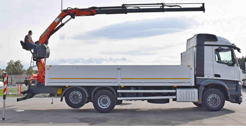Mercedes-Benz AROCS 2542 - Kamion sa tovarnim sandukom, Kamion sa dizalicom: slika 4 Mercedes-Benz AROCS 2542 - Kamion sa tovarnim sandukom, Kamion sa dizalicom: slika 4