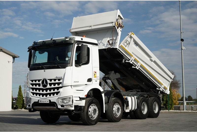 Mercedes-Benz AROCS 3243 / 8x4 / WYWROTKA DWUSTRONNA / HYDROBURTA / BORDMATIC - Istovarivač: slika 1 Mercedes-Benz AROCS 3243 / 8x4 / WYWROTKA DWUSTRONNA / HYDROBURTA / BORDMATIC - Istovarivač: slika 1