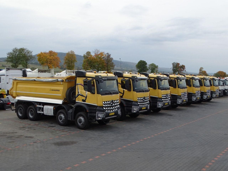 Mercedes-Benz AROCS 4145 / 8x8 / WYWROTKA TYLNOZSYPOWA / KH KIPPER / EURO 6 - Istovarivač: slika 3 Mercedes-Benz AROCS 4145 / 8x8 / WYWROTKA TYLNOZSYPOWA / KH KIPPER / EURO 6 - Istovarivač: slika 3