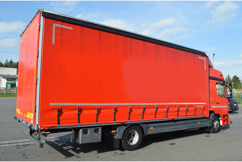 Mercedes-Benz ATEGO 824 EURO 6 1.HAND CURTAINE TILT - Kamion sa ceradom: slika 4 Mercedes-Benz ATEGO 824 EURO 6 1.HAND CURTAINE TILT - Kamion sa ceradom: slika 4