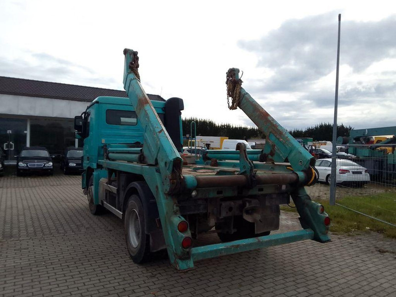 Mercedes-Benz Actros 1836 - Kamion za utovaranje kontejnera: slika 4 Mercedes-Benz Actros 1836 - Kamion za utovaranje kontejnera: slika 4