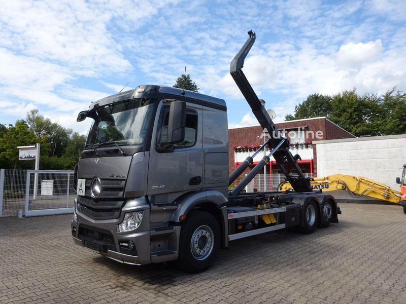 Mercedes-Benz Actros 2545 Hook lift truck 6x2 - Kamion sa hidrauličnom kukom, Kamion sa dizalicom: slika 2 Mercedes-Benz Actros 2545 Hook lift truck 6x2 - Kamion sa hidrauličnom kukom, Kamion sa dizalicom: slika 2