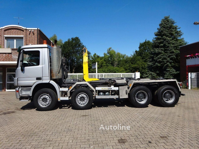 Mercedes-Benz Actros 3244 - Hook lift truck 8x4 - Kamion sa hidrauličnom kukom, Kamion sa dizalicom: slika 5 Mercedes-Benz Actros 3244 - Hook lift truck 8x4 - Kamion sa hidrauličnom kukom, Kamion sa dizalicom: slika 5