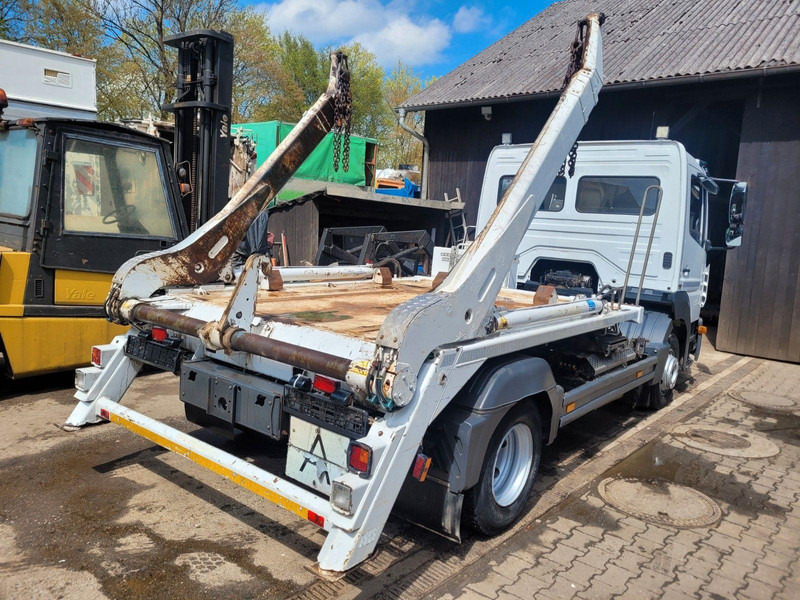 Mercedes-Benz Atego 818 Skip loader - Kamion za utovaranje kontejnera: slika 3 Mercedes-Benz Atego 818 Skip loader - Kamion za utovaranje kontejnera: slika 3
