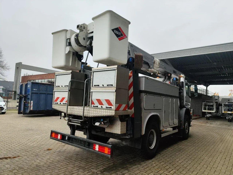 Mercedes-Benz Axor 1824 - Lifting basket - Vazdušna platforma montirana na kamion, Kamion sa dizalicom: slika 4 Mercedes-Benz Axor 1824 - Lifting basket - Vazdušna platforma montirana na kamion, Kamion sa dizalicom: slika 4