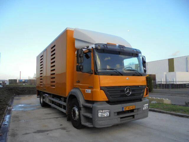 Mercedes-Benz Axor 1829 - Vacuum truck - Vakuumska cisterna: slika 3 Mercedes-Benz Axor 1829 - Vacuum truck - Vakuumska cisterna: slika 3