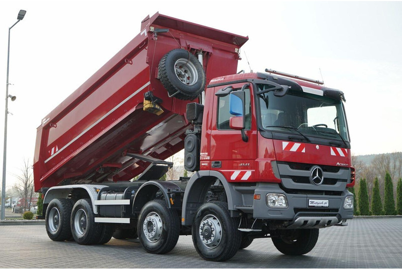 Mercedes-Benz CTROS 4141 / 8X6 / WYWROTKA TYLNOZSYPOWA / MEILLER KIPPER 5.3M / - Istovarivač: slika 2 Mercedes-Benz CTROS 4141 / 8X6 / WYWROTKA TYLNOZSYPOWA / MEILLER KIPPER 5.3M / - Istovarivač: slika 2