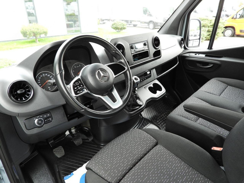 Mercedes-Benz SPRINTER 315 SKRZYNIA 8 PALET TEMPOMAT KLIMATYZACJA 150KM [ 199 - Dostavno vozilo sa otvorenom sandukom: slika 2 Mercedes-Benz SPRINTER 315 SKRZYNIA 8 PALET TEMPOMAT KLIMATYZACJA 150KM [ 199 - Dostavno vozilo sa otvorenom sandukom: slika 2