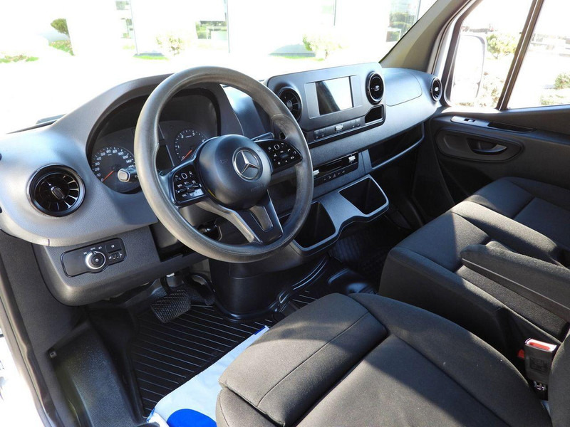 Mercedes-Benz SPRINTER 316 - Minibus, Putnički kombi: slika 2 Mercedes-Benz SPRINTER 316 - Minibus, Putnički kombi: slika 2