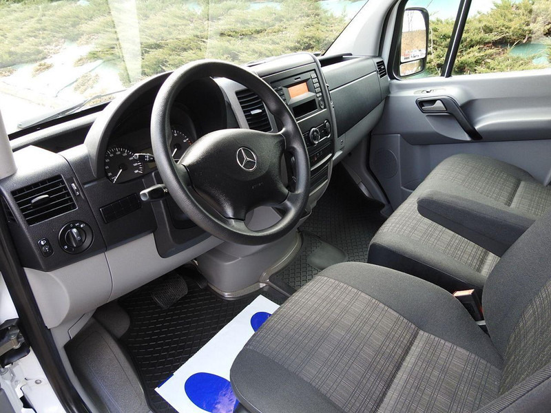 Mercedes-Benz SPRINTER 316 WYWROTKA TRÓJSTRONNA KLIMATYZACJA TEMPOMAT AUTOAM - Dostavno vozilo istovarivač: slika 2 Mercedes-Benz SPRINTER 316 WYWROTKA TRÓJSTRONNA KLIMATYZACJA TEMPOMAT AUTOAM - Dostavno vozilo istovarivač: slika 2
