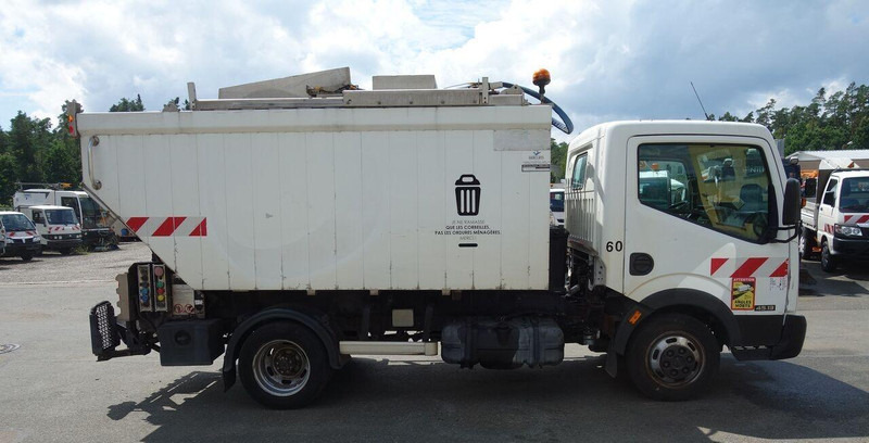 Nissan Cabstar 45.13 - Kamion za smeće: slika 4 Nissan Cabstar 45.13 - Kamion za smeće: slika 4