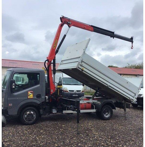 Nissan NT400 - Tipper+crane - Istovarivač, Kamion sa dizalicom: slika 4 Nissan NT400 - Tipper+crane - Istovarivač, Kamion sa dizalicom: slika 4