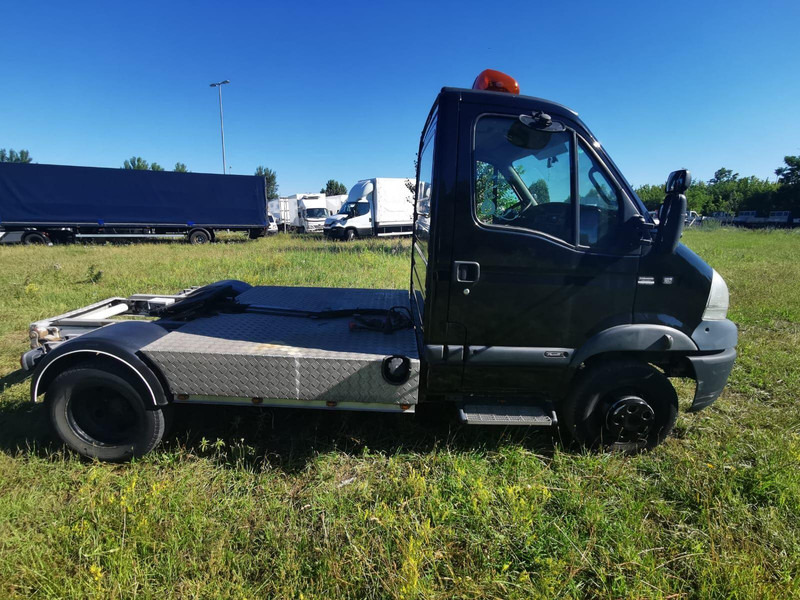 Renault MASCOTT 160 DXi - BE Mini Trekker - SZM - 3.5t - Mini tegljač: slika 3 Renault MASCOTT 160 DXi - BE Mini Trekker - SZM - 3.5t - Mini tegljač: slika 3