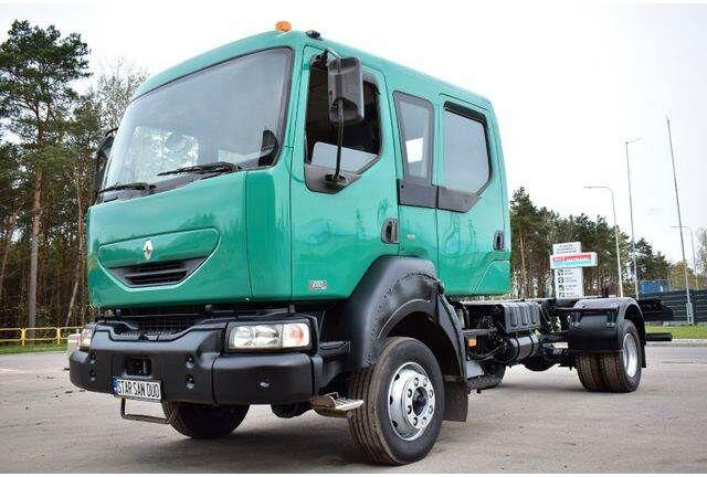 Renault MIDLUM 4x4 DOKA DUBEL KABINE CHASSIS - Kamion sa golom šasijom i zatvorenom kabinom, Kamion sa dizalicom: slika 1 Renault MIDLUM 4x4 DOKA DUBEL KABINE CHASSIS - Kamion sa golom šasijom i zatvorenom kabinom, Kamion sa dizalicom: slika 1