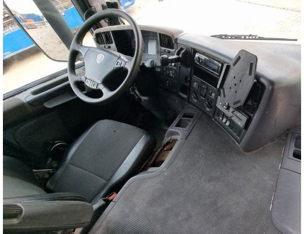 Scania P360 Hyvalift - Kamion za utovaranje kontejnera: slika 5 Scania P360 Hyvalift - Kamion za utovaranje kontejnera: slika 5