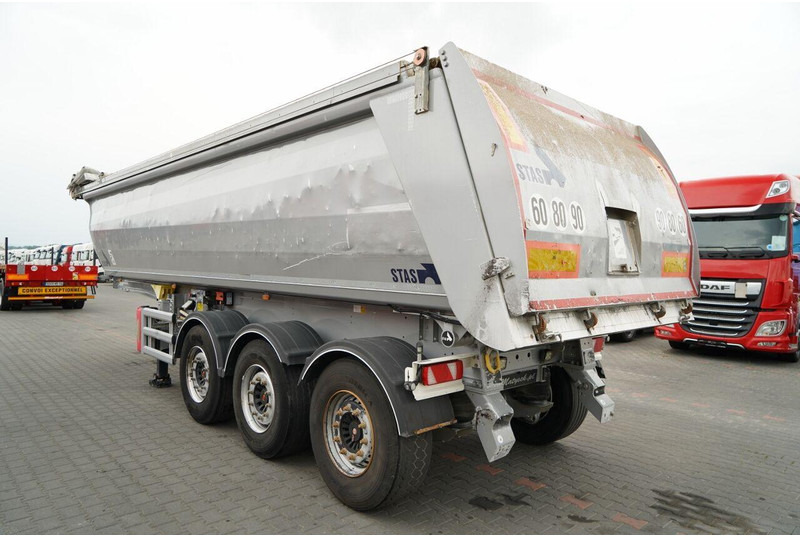 Stas WYWROTKA / 26m3 / ALUMINIOWA / OŚ PONOSZONA / SKRĘTNA / OSIE SA - Poluprikolica istovarivača: slika 5 Stas WYWROTKA / 26m3 / ALUMINIOWA / OŚ PONOSZONA / SKRĘTNA / OSIE SA - Poluprikolica istovarivača: slika 5