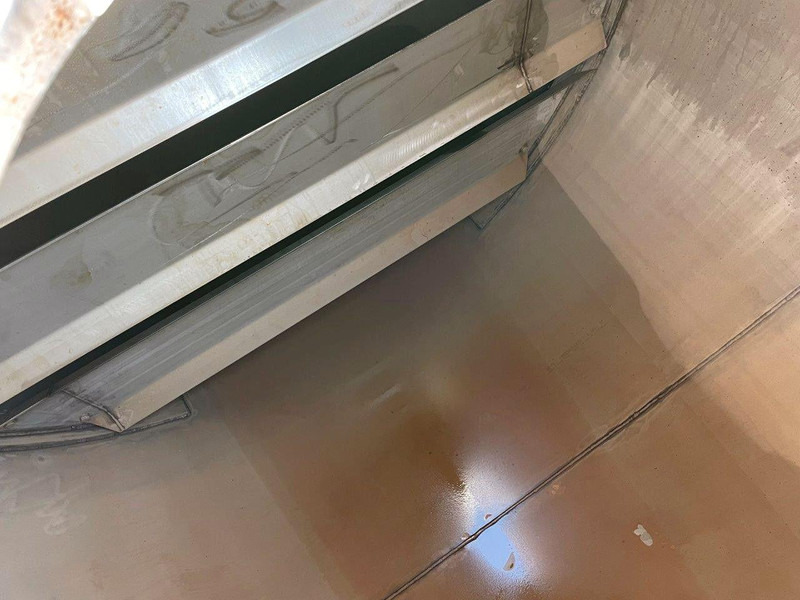 Tatra 815 6x6 Vízszállító Tartálykocsi - Kamion cisterna: slika 5 Tatra 815 6x6 Vízszállító Tartálykocsi - Kamion cisterna: slika 5