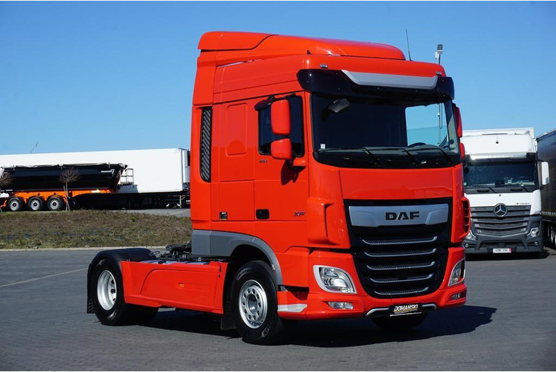 DAF 106 / 480 / EURO 6 / ACC / SPACE CAB / MAŁY PRZEBIEG - Tegljač: slika 1 DAF 106 / 480 / EURO 6 / ACC / SPACE CAB / MAŁY PRZEBIEG - Tegljač: slika 1