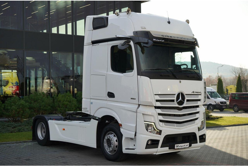Mercedes-Benz ACTROS L 1851 / GIGA SPACE / RETARDER / 2022 R - Tegljač: slika 4 Mercedes-Benz ACTROS L 1851 / GIGA SPACE / RETARDER / 2022 R - Tegljač: slika 4