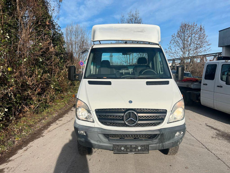 Mercedes-Benz SPRINTER 519 - Tegljač: slika 2 Mercedes-Benz SPRINTER 519 - Tegljač: slika 2