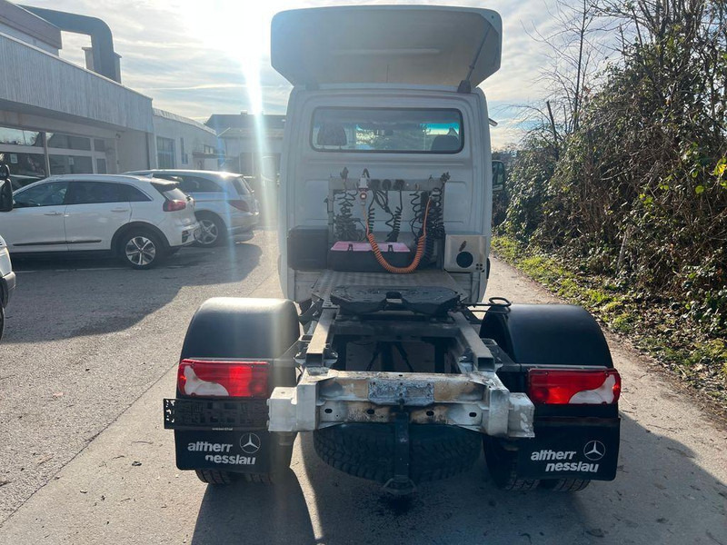 Mercedes-Benz SPRINTER 519 - Tegljač: slika 4 Mercedes-Benz SPRINTER 519 - Tegljač: slika 4