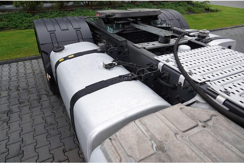 Volvo FH 500 / NISKA KABINA / HYDRAULIKA / PO KONTRAKCIE SERWISOWYM Volvo FH 500 / NISKA KABINA / HYDRAULIKA / PO KONTRAKCIE SERWISOWYM: slika 16