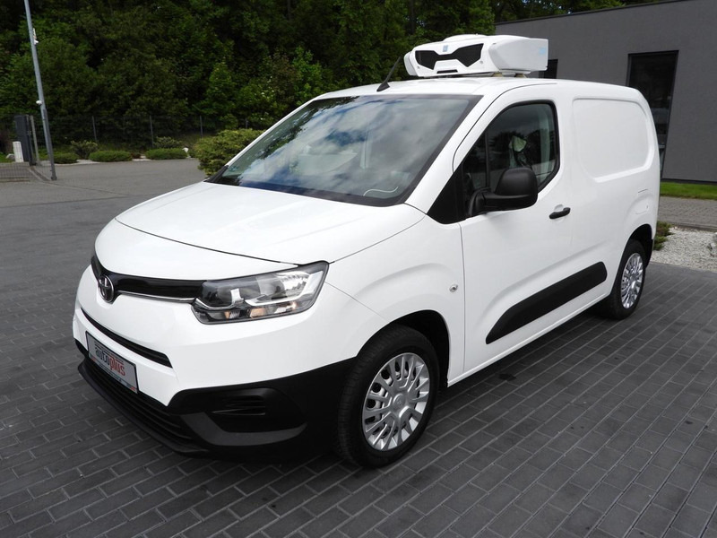 Dostavno vozilo hladnjača Toyota PROACE CITY  FURGON CHŁODNIA  -15*C ZASILANIE 230V TEMPOMAT KLIM: slika 6 Dostavno vozilo hladnjača Toyota PROACE CITY  FURGON CHŁODNIA  -15*C ZASILANIE 230V TEMPOMAT KLIM: slika 6