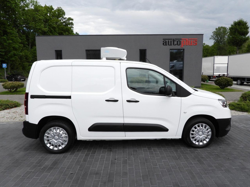 Dostavno vozilo hladnjača Toyota PROACE CITY  FURGON CHŁODNIA  -15*C ZASILANIE 230V TEMPOMAT KLIM: slika 7 Dostavno vozilo hladnjača Toyota PROACE CITY  FURGON CHŁODNIA  -15*C ZASILANIE 230V TEMPOMAT KLIM: slika 7