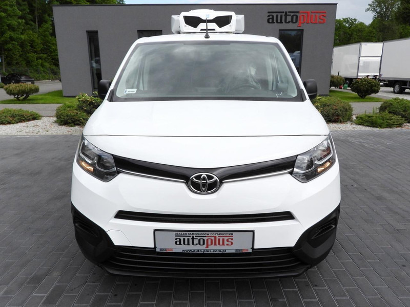 Dostavno vozilo hladnjača Toyota PROACE CITY  FURGON CHŁODNIA  -15*C ZASILANIE 230V TEMPOMAT KLIM: slika 5 Dostavno vozilo hladnjača Toyota PROACE CITY  FURGON CHŁODNIA  -15*C ZASILANIE 230V TEMPOMAT KLIM: slika 5