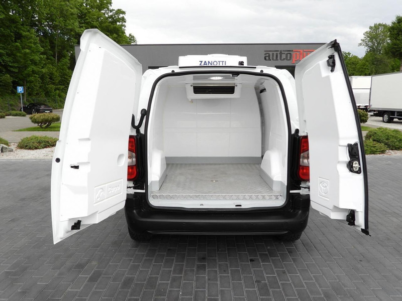 Dostavno vozilo hladnjača Toyota PROACE CITY  FURGON CHŁODNIA  -15*C ZASILANIE 230V TEMPOMAT KLIM: slika 12 Dostavno vozilo hladnjača Toyota PROACE CITY  FURGON CHŁODNIA  -15*C ZASILANIE 230V TEMPOMAT KLIM: slika 12