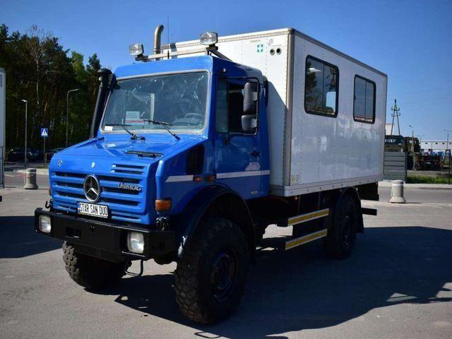 Unimog Mercedes-Benz Unimog U 4000 4x4 Camper Expeditio - Kamion sa golom šasijom i zatvorenom kabinom, Kamion sa dizalicom: slika 4 Unimog Mercedes-Benz Unimog U 4000 4x4 Camper Expeditio - Kamion sa golom šasijom i zatvorenom kabinom, Kamion sa dizalicom: slika 4