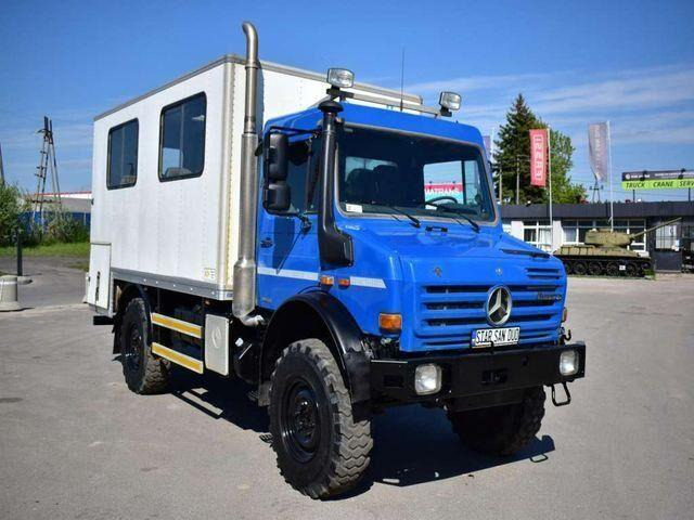 Unimog Mercedes-Benz Unimog U 4000 4x4 Camper Expeditio - Kamion sa golom šasijom i zatvorenom kabinom, Kamion sa dizalicom: slika 2 Unimog Mercedes-Benz Unimog U 4000 4x4 Camper Expeditio - Kamion sa golom šasijom i zatvorenom kabinom, Kamion sa dizalicom: slika 2