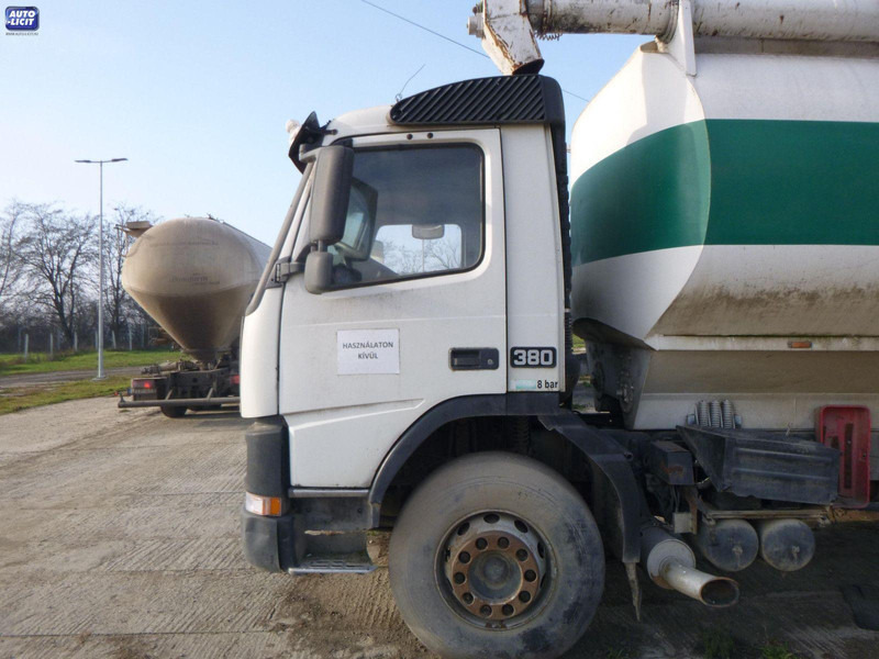Volvo FM 12.380. - Kamion cisterna: slika 2 Volvo FM 12.380. - Kamion cisterna: slika 2