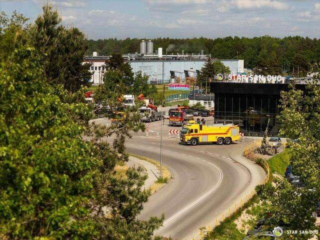 Volvo FM 460 6x6 Rosenbauer Fire Truck LSP Water Tank - Vatrogasni kamion: slika 4 Volvo FM 460 6x6 Rosenbauer Fire Truck LSP Water Tank - Vatrogasni kamion: slika 4