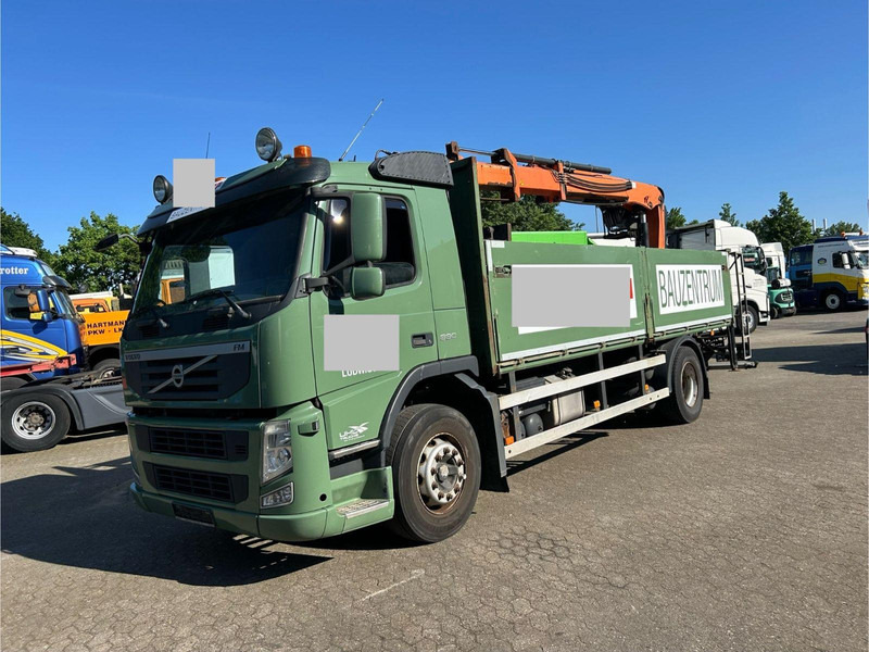 Volvo FM330 Kran Hiab 113K Pro Euro 5+EEV.2x Ger - Kamion sa tovarnim sandukom, Kamion sa dizalicom: slika 2 Volvo FM330 Kran Hiab 113K Pro Euro 5+EEV.2x Ger - Kamion sa tovarnim sandukom, Kamion sa dizalicom: slika 2