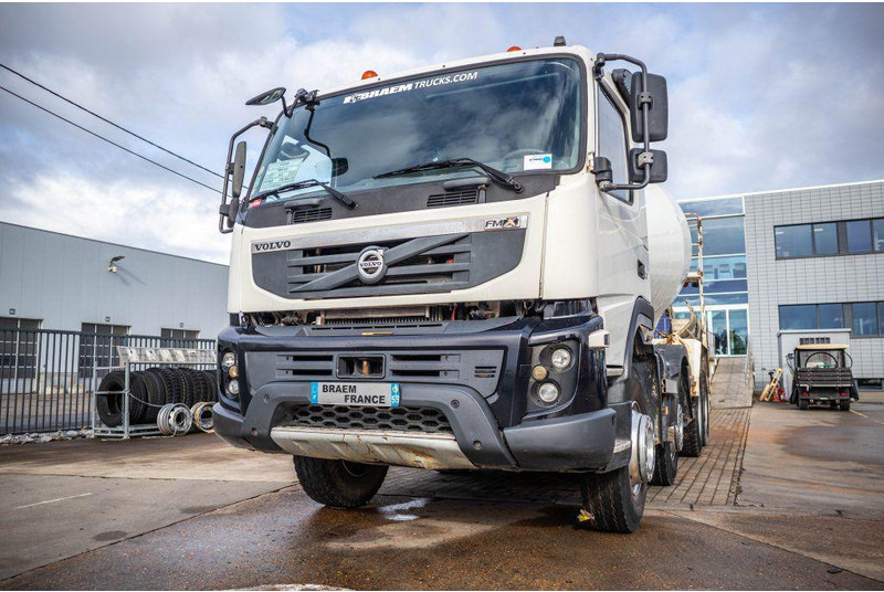 Volvo FMX 410 +LIEBHERR9M³ - Mikser za beton: slika 5 Volvo FMX 410 +LIEBHERR9M³ - Mikser za beton: slika 5
