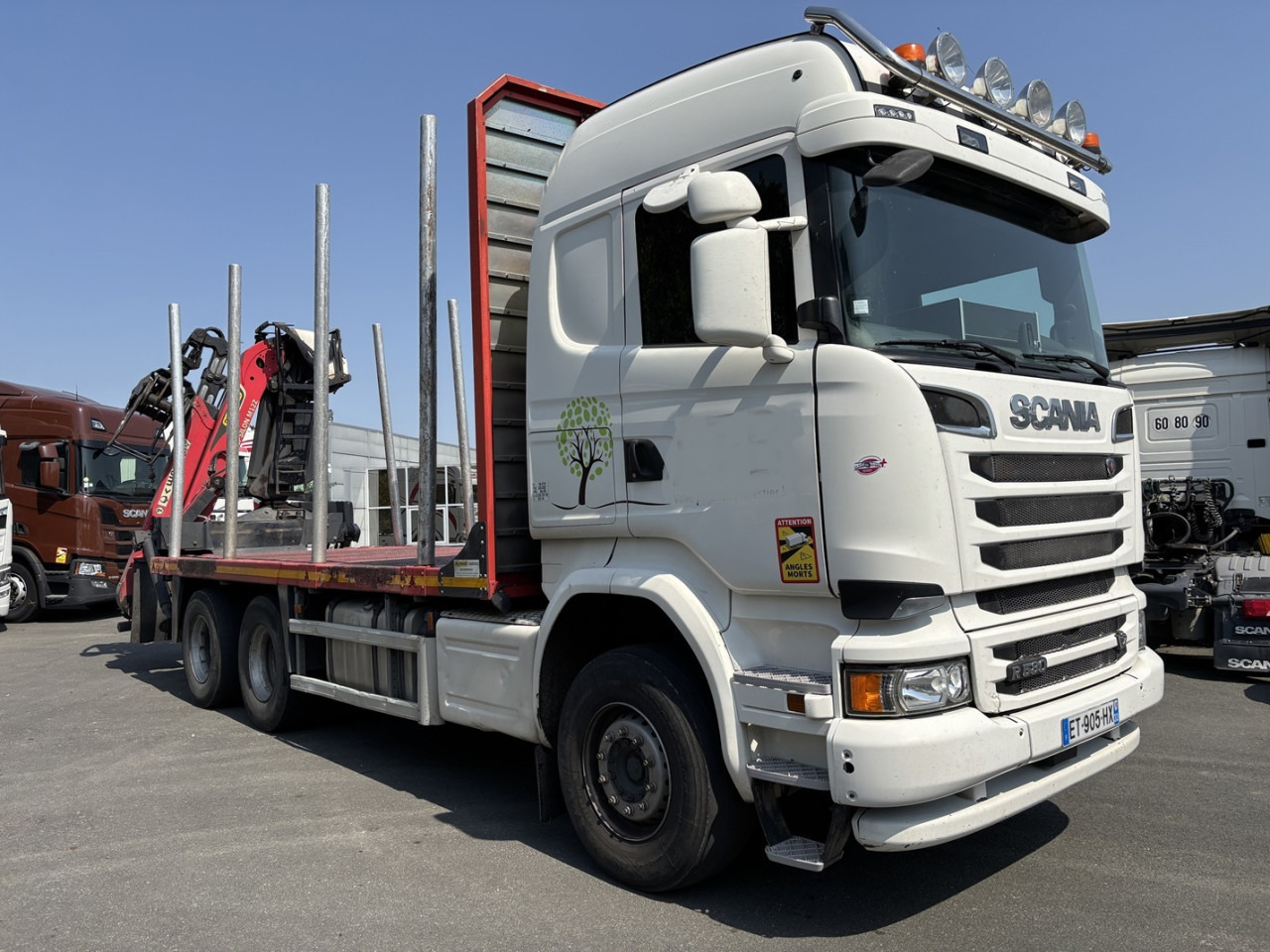 SCANIA R 580 CB6x4HHZ - Kamion sa golom šasijom i zatvorenom kabinom: slika 2 SCANIA R 580 CB6x4HHZ - Kamion sa golom šasijom i zatvorenom kabinom: slika 2