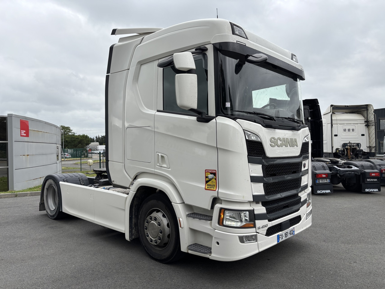 SCANIA R 450 A4x2NB - Tegljač: slika 2 SCANIA R 450 A4x2NB - Tegljač: slika 2
