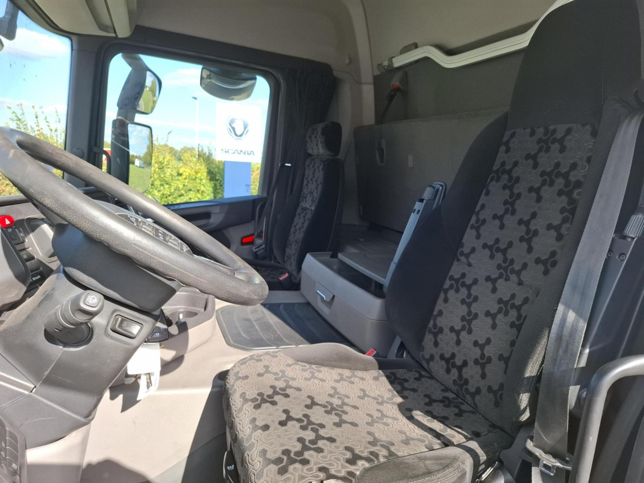 SCANIA SCANIA G410 A4x2 GNC - Tegljač: slika 3 SCANIA SCANIA G410 A4x2 GNC - Tegljač: slika 3