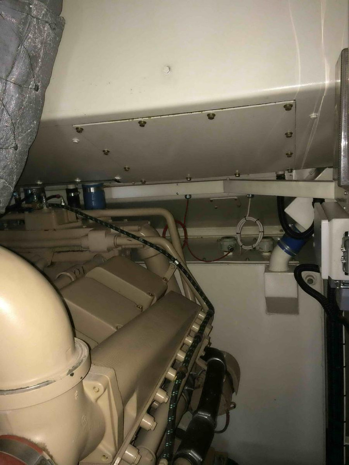 Set generatora Cummins Generator 1425 KVA powerd by KTA50-G3: slika 10