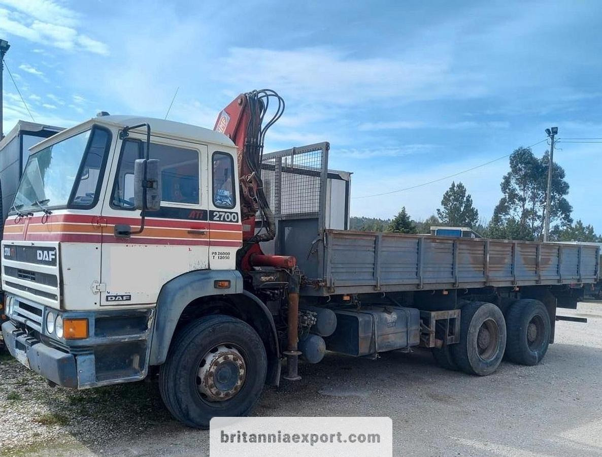 DAF 2700 ATI 6x4 26 Ton Sideways Tipper with HMF 820 Crane | Export Ready. - Istovarivač, Kamion sa dizalicom: slika 3 DAF 2700 ATI 6x4 26 Ton Sideways Tipper with HMF 820 Crane | Export Ready. - Istovarivač, Kamion sa dizalicom: slika 3