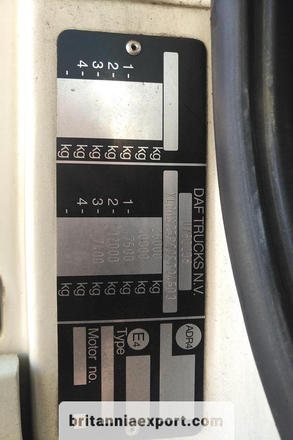 Kamion sa tovarnim sandukom DAF CF75 310 | ZF Automatic Gearbox | Euro 3 | 6x2 26 Ton |: slika 23 Kamion sa tovarnim sandukom DAF CF75 310 | ZF Automatic Gearbox | Euro 3 | 6x2 26 Ton |: slika 23