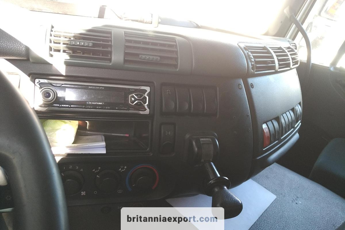 Kamion sa tovarnim sandukom DAF CF75 310 | ZF Automatic Gearbox | Euro 3 | 6x2 26 Ton |: slika 17 Kamion sa tovarnim sandukom DAF CF75 310 | ZF Automatic Gearbox | Euro 3 | 6x2 26 Ton |: slika 17