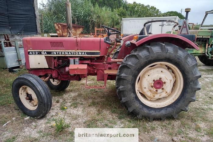 Traktor INTERNATIONAL 433 SA Farm Tractor | 2.5L Diesel | 4x2 | Brand New Tyres: slika 6