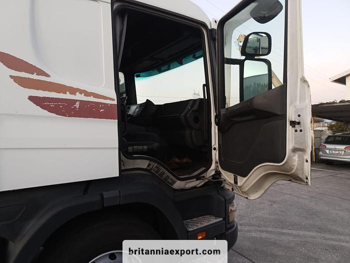 SCANIA P 124 G 400 | CP19 | Euro 2 | Manual gearbox - Tegljač: slika 5 SCANIA P 124 G 400 | CP19 | Euro 2 | Manual gearbox - Tegljač: slika 5