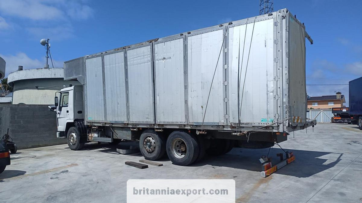 VOLVO FL10 320 | Intercooler | 6X2 8 tyres | 26 ton - Istovarivač: slika 2 VOLVO FL10 320 | Intercooler | 6X2 8 tyres | 26 ton - Istovarivač: slika 2