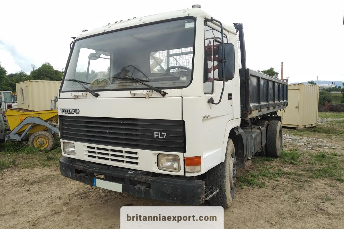 VOLVO FL7 260 HP 6 Cylinder | 19 Ton 3-Way Tipper Truck - Istovarivač: slika 5 VOLVO FL7 260 HP 6 Cylinder | 19 Ton 3-Way Tipper Truck - Istovarivač: slika 5
