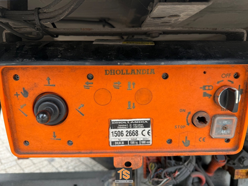 DAF LF 210 FA 12 TON - LADEBORDWAND - NL TOP TRUCK - Kamion sa zatvorenim sandukom: slika 4 DAF LF 210 FA 12 TON - LADEBORDWAND - NL TOP TRUCK - Kamion sa zatvorenim sandukom: slika 4