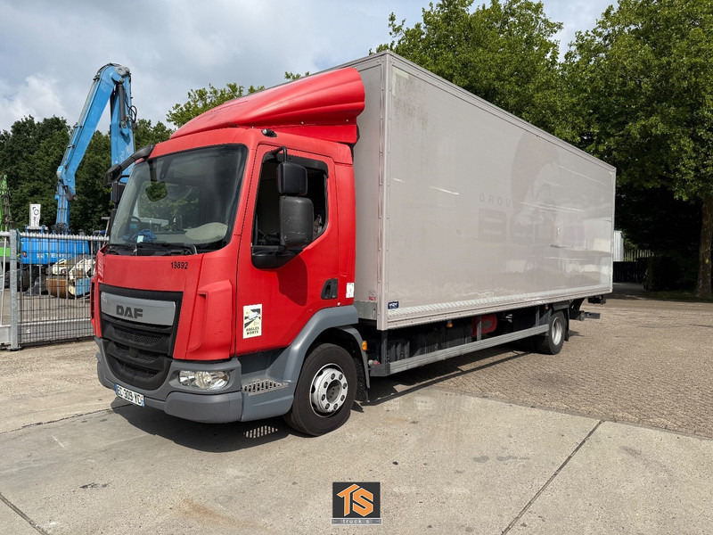 DAF LF 220 12 TON - LADEBORDWAND - TOP TRUCK - Kamion sa zatvorenim sandukom: slika 1 DAF LF 220 12 TON - LADEBORDWAND - TOP TRUCK - Kamion sa zatvorenim sandukom: slika 1